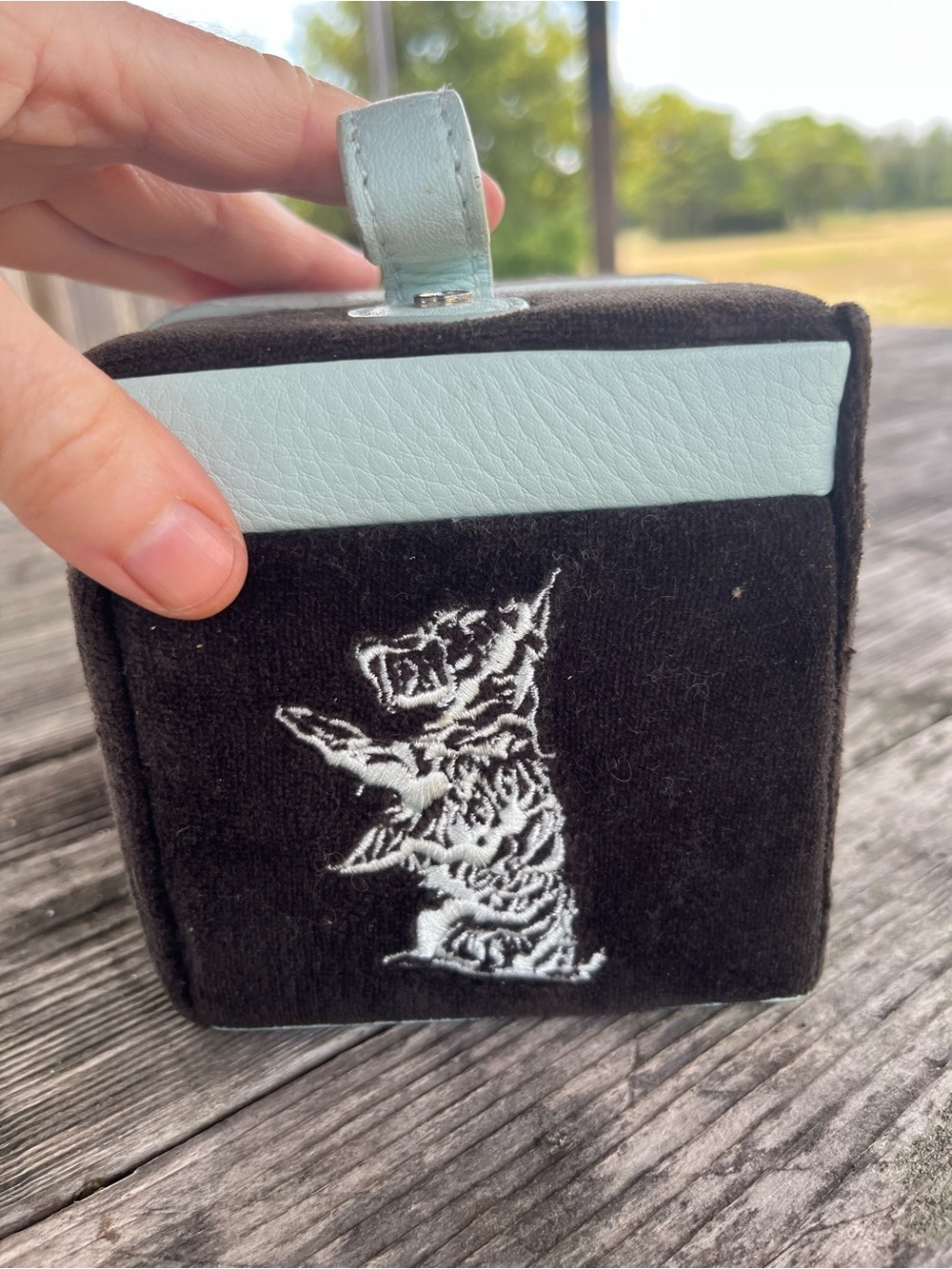 Y2K RARE JUICY COUTURE Velvet Jewelry Box with Mint Accent and Crown Embroidery - Picture 3 of 8